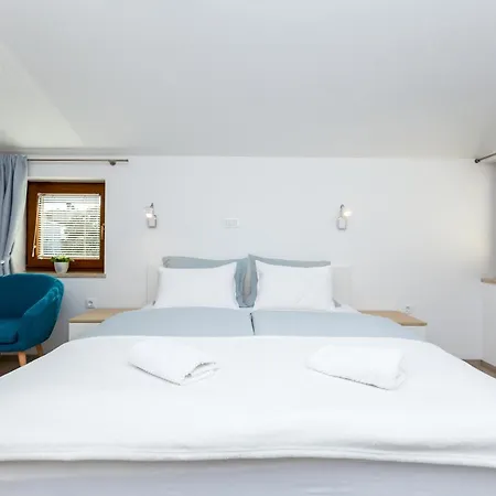 Апартаменты Krusec Пула